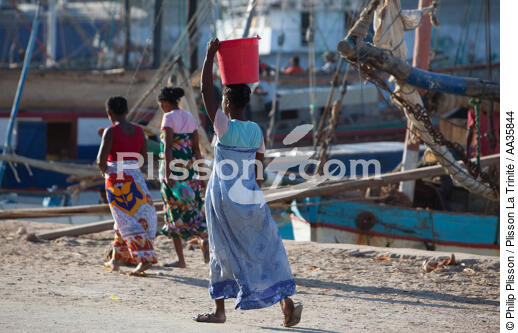 Majunga port, North West coast of Madagascar. - © Philip Plisson / Plisson La Trinité / AA35844 - Photo Galleries - Dhow