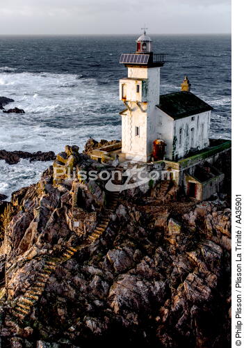 Tevennec lighthouse - © Philip Plisson / Plisson La Trinité / AA35901 - Photo Galleries - Lighthouse [29]