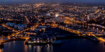 Le port de Lorient de nuit © Philip Plisson / Pêcheur d’Images / AA35913 - Nos reportages photos - Moment de la journée