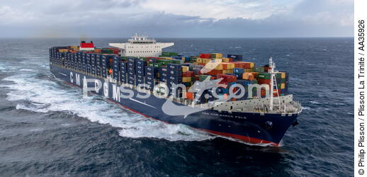 The container ship Marco Polo - © Philip Plisson / Plisson La Trinité / AA35926 - Photo Galleries - Site of Interest [29]