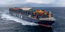 The container ship Marco Polo © Philip Plisson / Pêcheur d’Images / AA35926 - Photo Galleries - CMA CGM Marco Polo