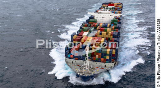 Le porte conteneur Marco Polo - © Philip Plisson / Plisson La Trinité / AA35928 - Nos reportages photos - Transport maritime