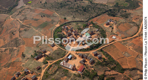 Madagascar - © Philip Plisson / Plisson La Trinité / AA35974 - Photo Galleries - Village