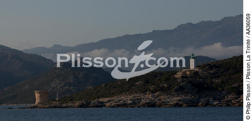  - © Philip Plisson / Plisson La Trinité / AA36059 - Photo Galleries - Town [Corsica]