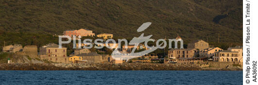 Centuri, Cap Corse - © Philip Plisson / Plisson La Trinité / AA36092 - Nos reportages photos - Maison