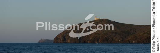 Cap Corse - © Philip Plisson / Plisson La Trinité / AA36097 - Photo Galleries - Maritime Signals