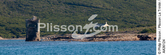 Cap Corse, côte Est - © Philip Plisson / Plisson La Trinité / AA36124 - Nos reportages photos - Cap Corse