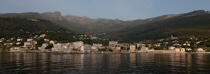 Cap Corse, côte Est © Philip Plisson / Plisson La Trinité / AA36136 - Nos reportages photos - Maison