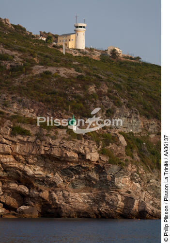 Cap Corse, Est coast - © Philip Plisson / Plisson La Trinité / AA36137 - Photo Galleries - Semaphore