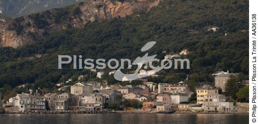 Cap Corse, Est coast - © Philip Plisson / Plisson La Trinité / AA36138 - Photo Galleries - House