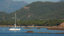 Corsica South East © Philip Plisson / Pêcheur d’Images / AA36228 - Photo Galleries - Mooring