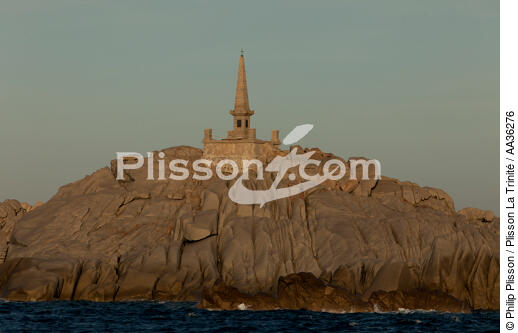 Ile Lavezzi, Corse - © Philip Plisson / Plisson La Trinité / AA36276 - Nos reportages photos - Des îles Lavezzi à Poticcio