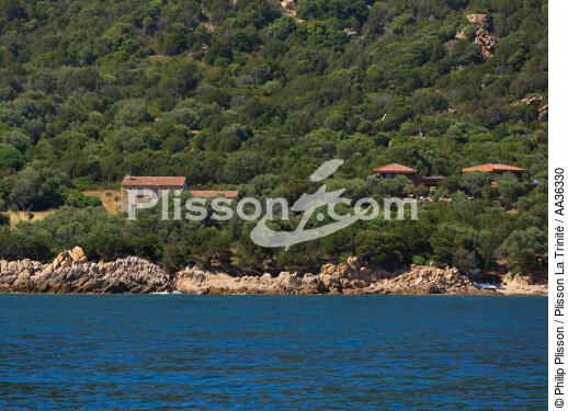 Corse - © Philip Plisson / Plisson La Trinité / AA36330 - Nos reportages photos - Des îles Lavezzi à Poticcio