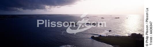 Aber Wrac'h, the largest estuaries Breton - © Philip Plisson / Plisson La Trinité / AA36347 - Photo Galleries - Aber-Wrac'h