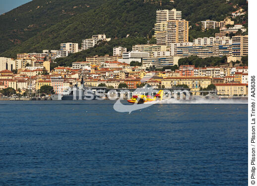 Ajjacio, Corsica - © Philip Plisson / Plisson La Trinité / AA36386 - Photo Galleries - Air transport