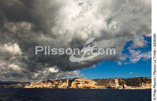Bonifacio, Corse - © Philip Plisson / Plisson La Trinité / AA36484 - Nos reportages photos - Signalisation maritime