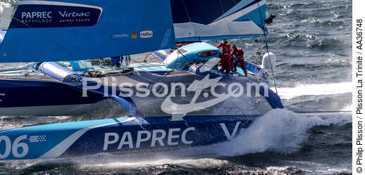 Virbac Paprec sur l'Armen Race 2013 - © Philip Plisson / Plisson La Trinité / AA36748 - Nos reportages photos - Multicoque de course