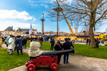 The installation of the masts of the Hermione, Rochefort © Philip Plisson / Plisson La Trinité / AA37037 - Photo Galleries - Old gaffer