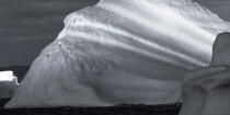 Fin d'été sur la côte ouest du Groenland © Philip Plisson / Plisson La Trinité / AA37087 - Nos reportages photos - Iceberg
