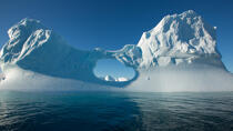 Fin d'été sur la côte ouest du Groenland © Philip Plisson / Plisson La Trinité / AA37104 - Nos reportages photos - Iceberg