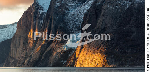 Late summer on the west coast of Canada - © Philip Plisson / Plisson La Trinité / AA37116 - Photo Galleries - Arctic
