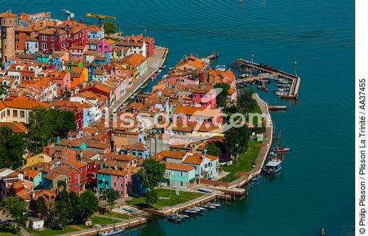L'île de Burano - © Philip Plisson / Plisson La Trinité / AA37455 - Nos reportages photos - Lagune de Venise