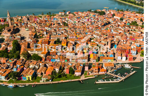 L'île de Burano - © Philip Plisson / Plisson La Trinité / AA37458 - Nos reportages photos - La Lagune de Venise
