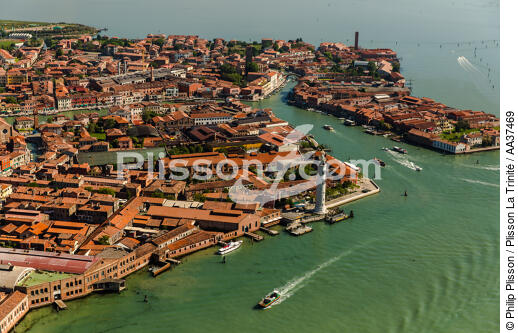 l'île de Murano - © Philip Plisson / Plisson La Trinité / AA37469 - Nos reportages photos - Lagune de Venise