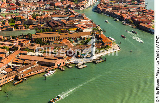 Murano island - © Philip Plisson / Plisson La Trinité / AA37471 - Photo Galleries - Venetian lagoon