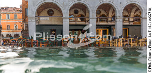 Grande marée à Venise - © Philip Plisson / Plisson La Trinité / AA37510 - Nos reportages photos - Venise