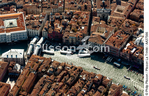 Venice - © Philip Plisson / Plisson La Trinité / AA37566 - Photo Galleries - Venice like never seen before