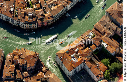 Venice - © Philip Plisson / Plisson La Trinité / AA37568 - Photo Galleries - Venice like never seen before