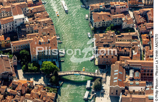 Venice - © Philip Plisson / Plisson La Trinité / AA37570 - Photo Galleries - Aerial shot