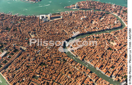 Venice - © Philip Plisson / Plisson La Trinité / AA37580 - Photo Galleries - Aerial shot