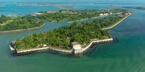 Fort Sant'Andrea © Philip Plisson / Plisson La Trinité / AA37592 - Nos reportages photos - Lagune de Venise