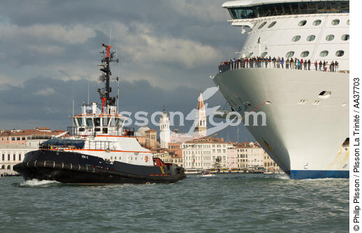 Traffic des paquebots à Venise - © Philip Plisson / Plisson La Trinité / AA37703 - Nos reportages photos - Venise