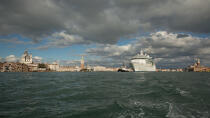 Traffic des paquebots à Venise © Philip Plisson / Pêcheur d’Images / AA37707 - Nos reportages photos - Trafic maritime dans la lagune de Venise