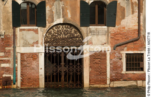 High tide in Venice - © Philip Plisson / Plisson La Trinité / AA37718 - Photo Galleries - Environment