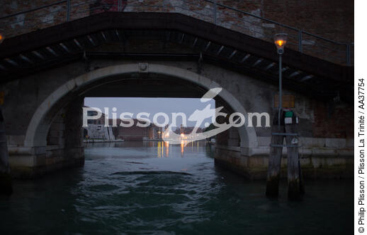Venise - © Philip Plisson / Plisson La Trinité / AA37754 - Nos reportages photos - Venise