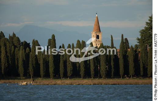 l'ile de Burano - © Philip Plisson / Plisson La Trinité / AA37779 - Nos reportages photos - Lagune de Venise