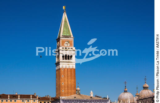 Venice Carnival [AT] - © Philip Plisson / Plisson La Trinité / AA37914 - Photo Galleries - Venice like never seen before