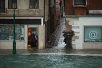 Acqua alta à Venise © Philip Plisson / Plisson La Trinité / AA37939 - Nos reportages photos - Acqua alta à Venise