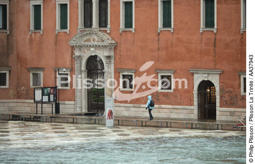 Acqua alta in Venice - © Philip Plisson / Plisson La Trinité / AA37943 - Photo Galleries - Big tides