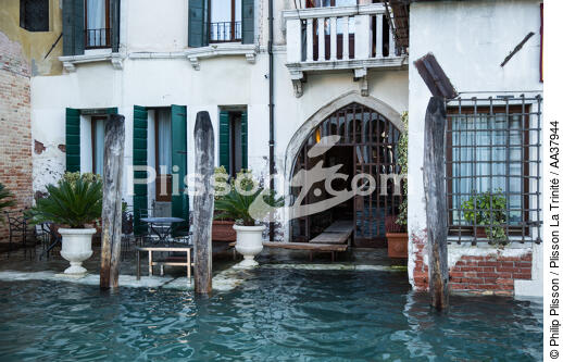 Acqua alta in Venice - © Philip Plisson / Plisson La Trinité / AA37944 - Photo Galleries - Big tides