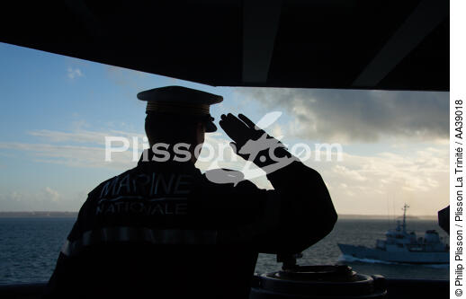 Frégate Latouche-Tréville - © Philip Plisson / Plisson La Trinité / AA39018 - Nos reportages photos - Activité maritime