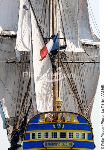 L'Hermione en navigation - © Philip Plisson / Plisson La Trinité / AA38651 - Nos reportages photos - Voile tradition