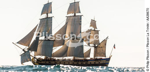 L'Hermione at sea - © Philip Plisson / Plisson La Trinité / AA38670 - Photo Galleries - Tall ship / Sailing ship