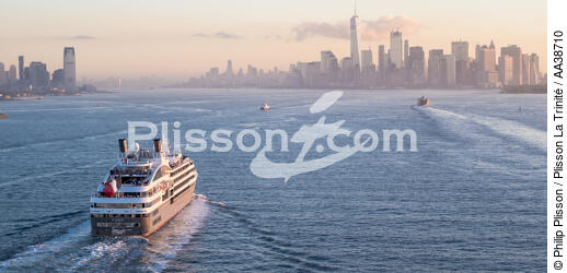 New York - © Philip Plisson / Plisson La Trinité / AA38710 - Nos reportages photos - Transport maritime