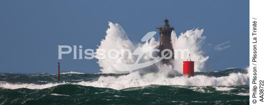 le Four Lighthouse - © Philip Plisson / Plisson La Trinité / AA38722 - Photo Galleries - Buoys and beacons