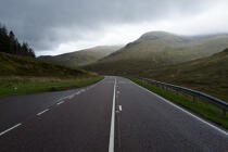 Hightland road © Philip Plisson / Plisson La Trinité / AA38796 - Photo Galleries - Scotland